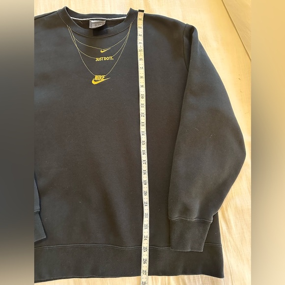 Nike Necklace Crewneck - Picture 4 of 5